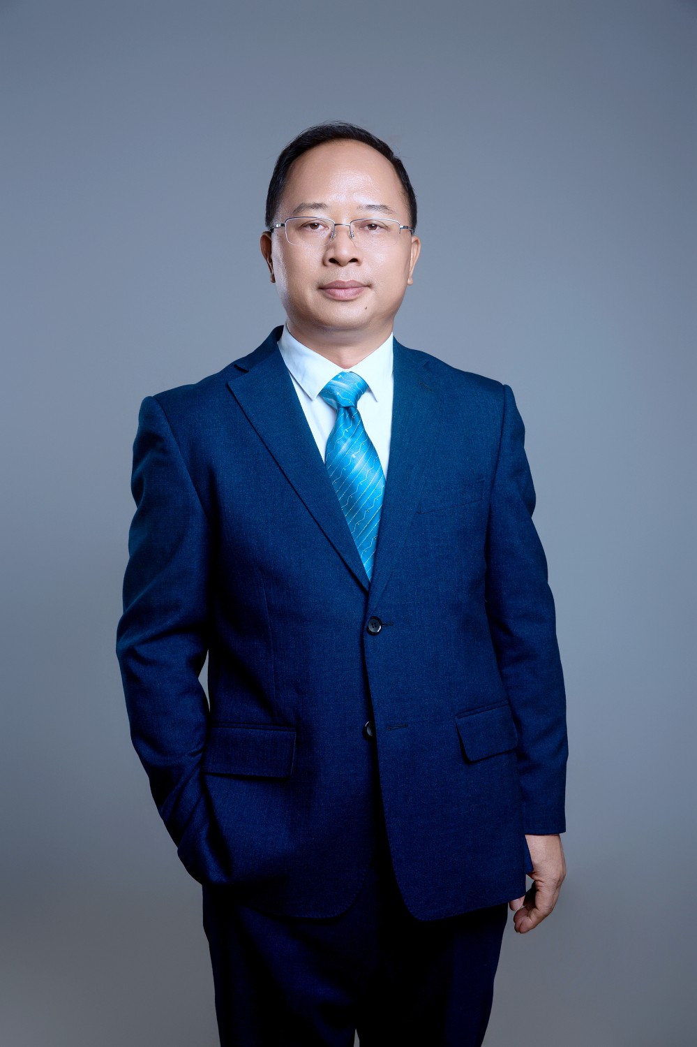 罗国斌