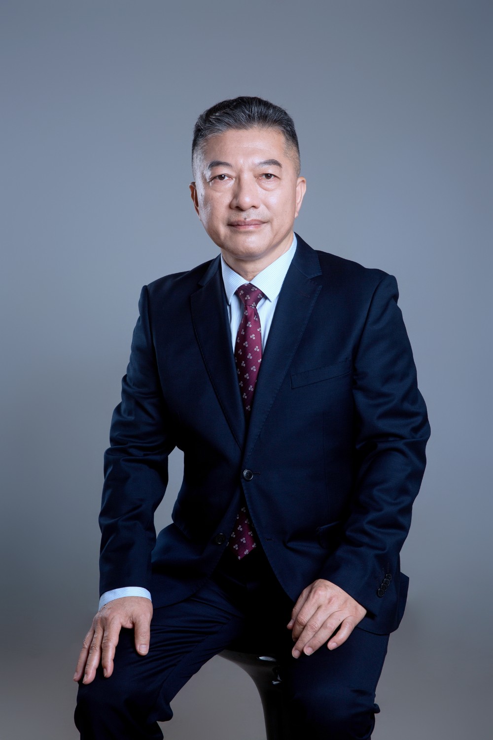韦俊平